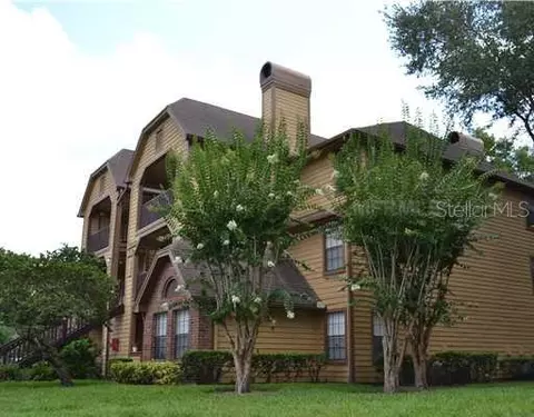 360 Lakepointe Dr #101, Altamonte Springs, FL 32701 photo 1