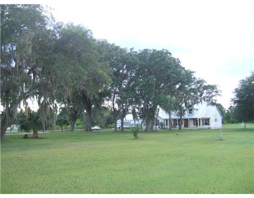 1920 Absher, Saint Cloud, FL 34771 photo 1