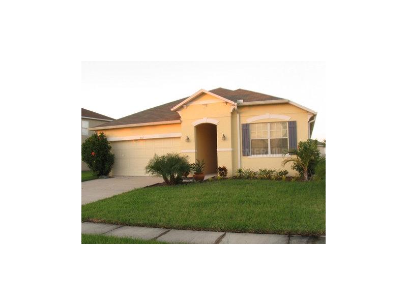 3517 Harlequin Dr, Saint Cloud, FL 34772 photo 1