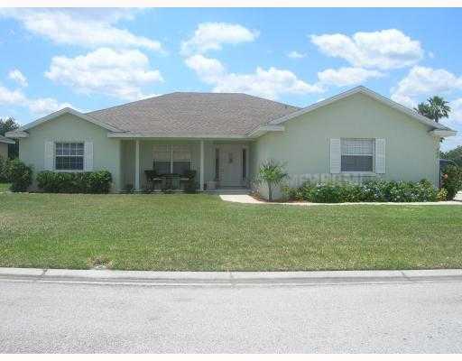 202 Clovis Pass, Winter Haven, FL 33880 photo 1