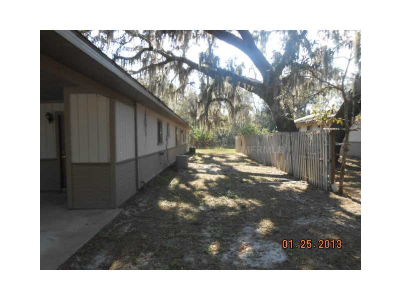 1208 E 11th Ave, Mount Dora, FL 32757 photo 1