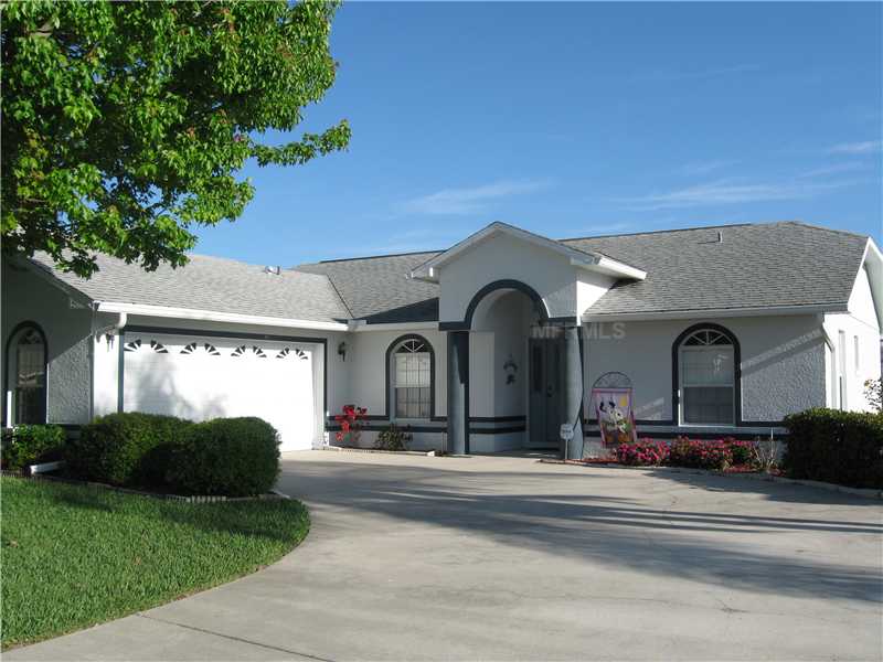2304 Giselle Ct, Saint Cloud, FL 34772 photo 1