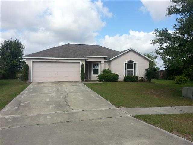 1000 Gary Dr, Saint Cloud, FL 34772 photo 1