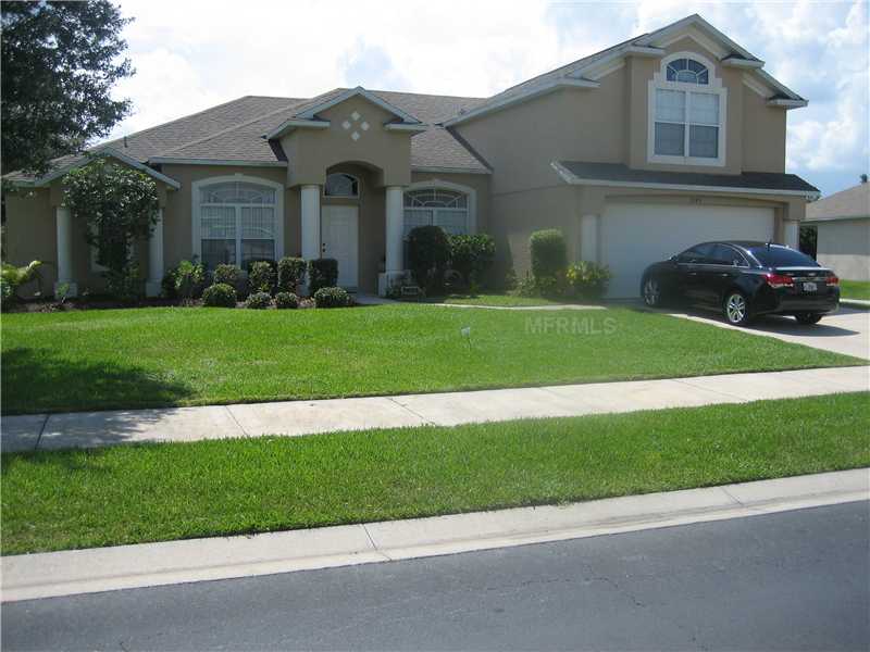 1945 Lazy Oaks Loop, Saint Cloud, FL 34771 photo 1