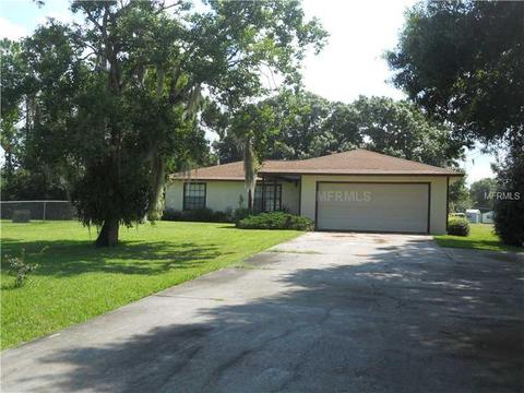 2101 Oak Wind Ct, Saint Cloud, FL 34772 photo 1