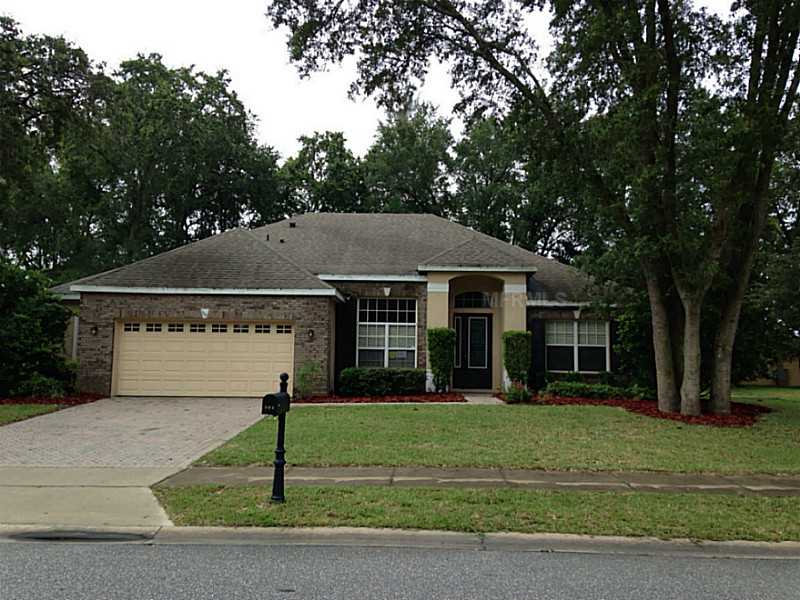 101 E Blue Water Edge Dr, Eustis, FL 32736 photo 1
