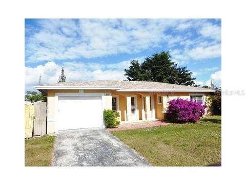 4825 Devon Cir, Naples, FL 34112 photo 1