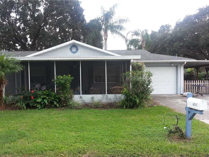 601 6th St, Saint Cloud, FL 34769 photo 1