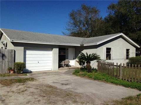 419 2nd St, Geneva, FL 32732 photo 1