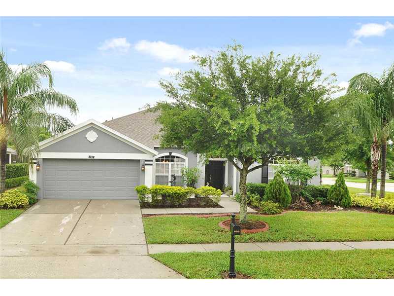 800 Huntington Pines Dr, Ocoee, FL 34761 photo 1