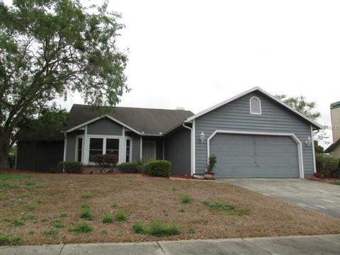 2204 Essex Dr, Ocoee, FL 34761 photo 1