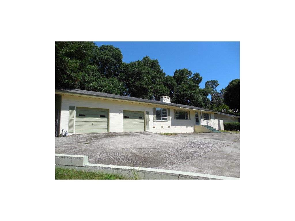 922 Northside Dr, Mount Dora, FL 32757 photo 1