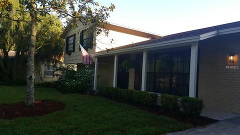 726 Isleton Dr, Brandon, FL 33511 photo 1