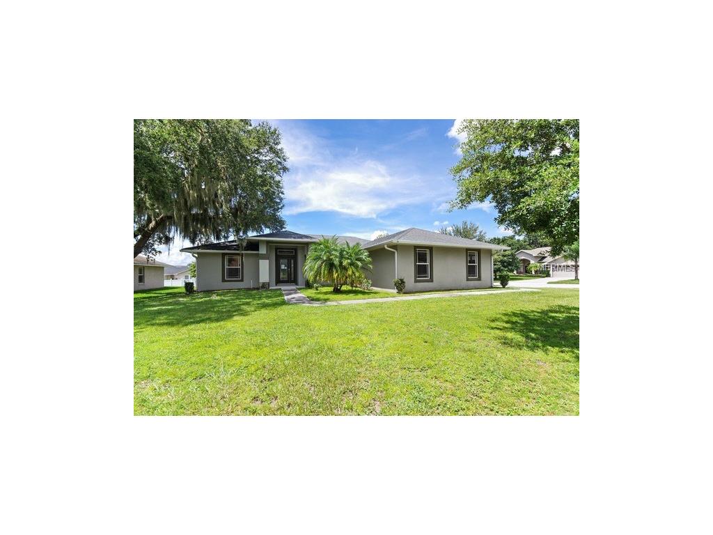 100 Lena Ann Dr, Saint Cloud, FL 34771 photo 1