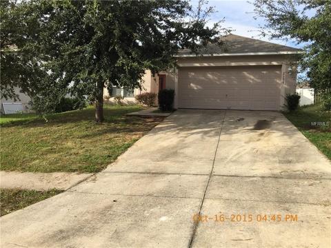 2139 Sandridge Cir, Eustis, FL 32726 photo 1