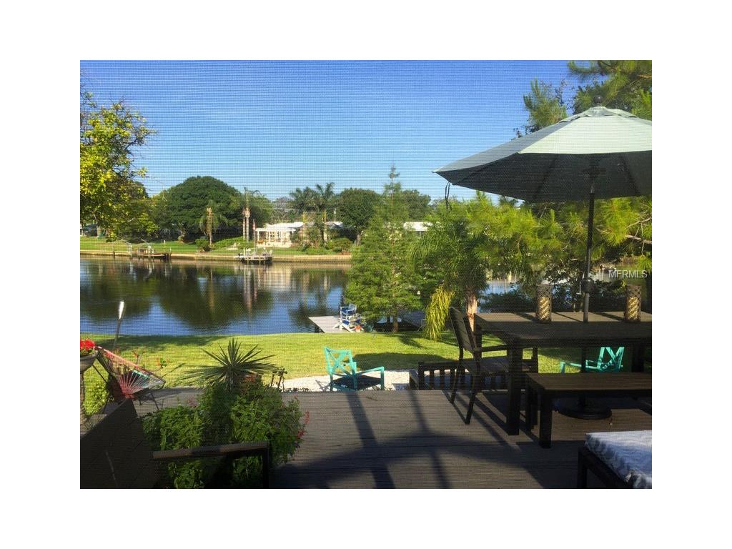 609 Gershwin Dr, Largo, FL 33771 photo 1