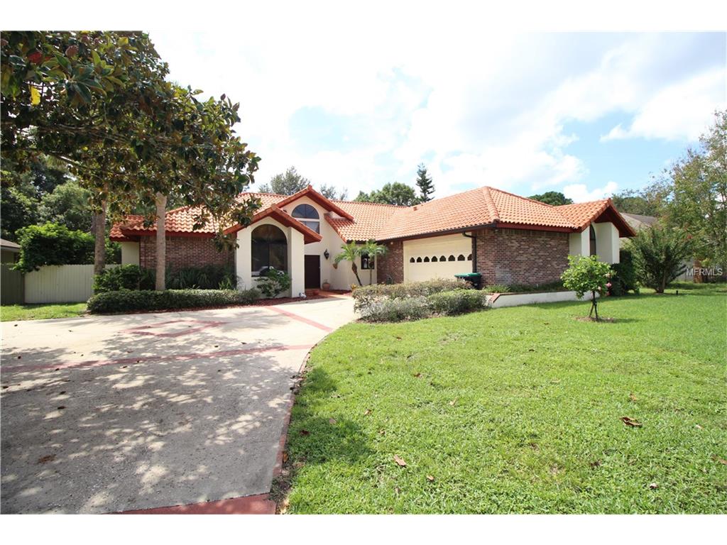 1711 Maple Leaf Dr, Windermere, FL 34786 photo 1