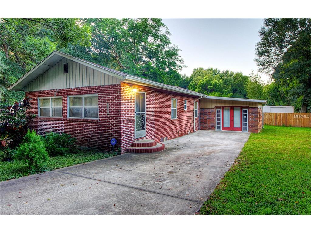 2086 Pine Ave, Mount Dora, FL 32757 photo 1