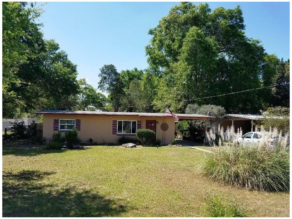 832 Edgewater Cir, Eustis, FL 32726 photo 1