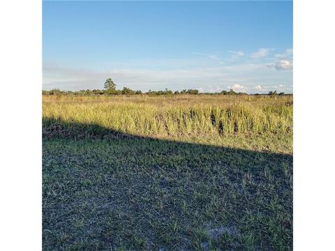4622 Wright Bros Rd, Frostproof, FL 33843 photo 1