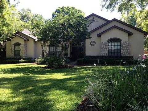 1714 Crown Point Woods Cir, Ocoee, FL 34761 photo 1
