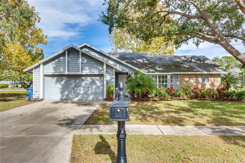 10448 Tara Dr, Riverview, FL 33578 photo 1
