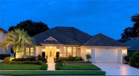 1900 Edgewater Dr, Mount Dora, FL 32757 photo 1