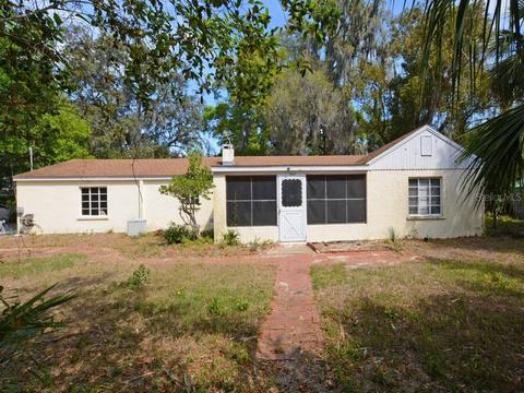 1205 E 2nd Ave, Mount Dora, FL 32757 photo 1