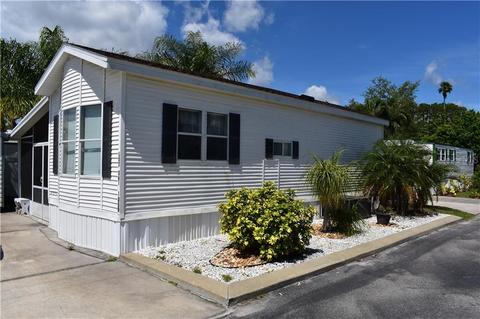 1359 Shipwreck Ln, Saint Cloud, FL 34771 photo 1
