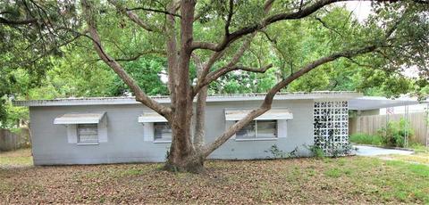 837 Edgewater Cir, Eustis, FL 32726 photo 1