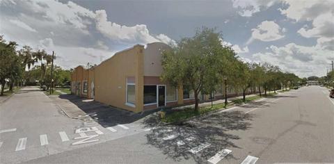 515 N Pine St, Sebring, FL 33870 photo 1
