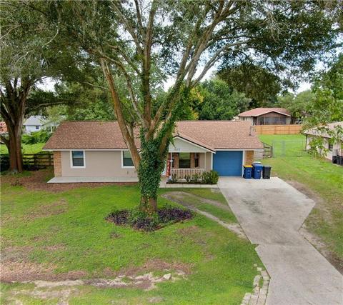 107 E Chester St, Minneola, FL 34715 photo 1