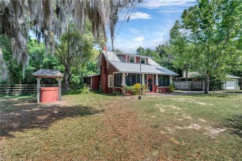 917 Washington Ave, Eustis, FL 32726 photo 1