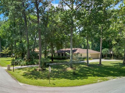 1810 Crown Point Woods Cir, Ocoee, FL 34761 photo 1