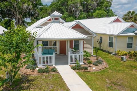 102 Turtle Run, Umatilla, FL 32784 photo 1