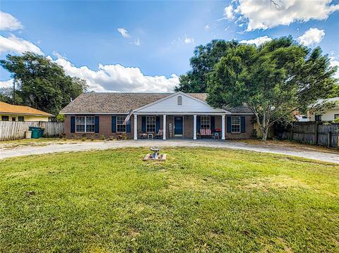 828 E 7th Ave, Mount Dora, FL 32757 photo 1