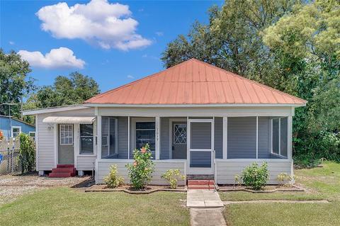 1019 Virginia Ave, Saint Cloud, FL 34769 photo 1