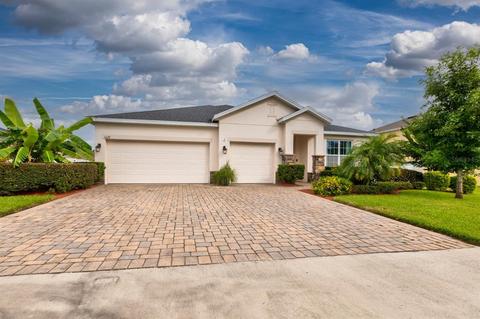 3329 Cypress Grove Dr, Eustis, FL 32726 photo 1