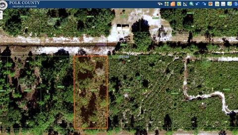 318 Indian Lake Dr, Indian Lake Estates, FL 33855