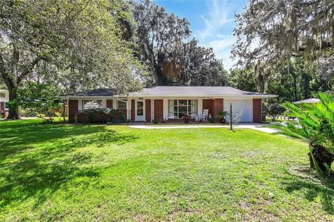 35927 Clear Lake Cir, Eustis, FL 32736 photo 1