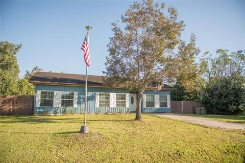 4725 Robin Dr, Saint Cloud, FL 34772 photo 1