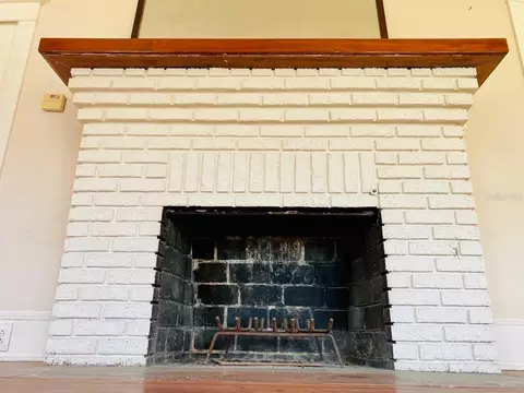 Living - 415 Braddock Ave, Daytona Beach, FL 32118 photo 8 of 9
