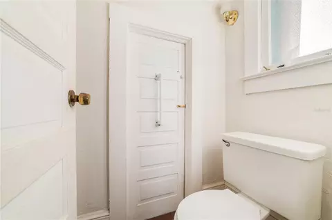 Bath - 415 Braddock Ave, Daytona Beach, FL 32118 photo 1 of 5