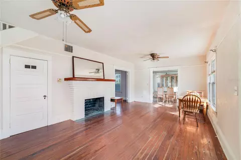 Living - 415 Braddock Ave, Daytona Beach, FL 32118 photo 3 of 9