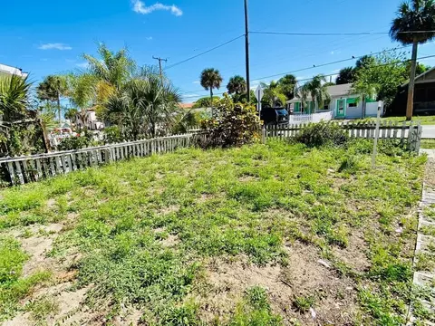Exterior - 415 Braddock Ave, Daytona Beach, FL 32118 photo 7 of 14