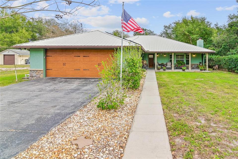 1002 W Lake Marion Rd, Haines City, FL 33844 31 Photos