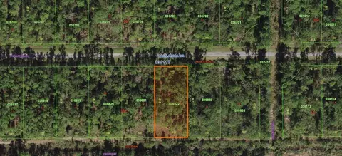 1011 Pandora Dr, Indian Lake Estates, FL 33855