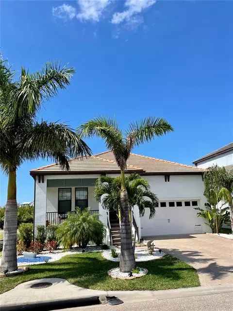920 Seagrape Dr, Ruskin, FL 33570 photo 1