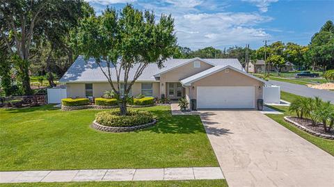 201 E Cypress St, Davenport, FL 33837