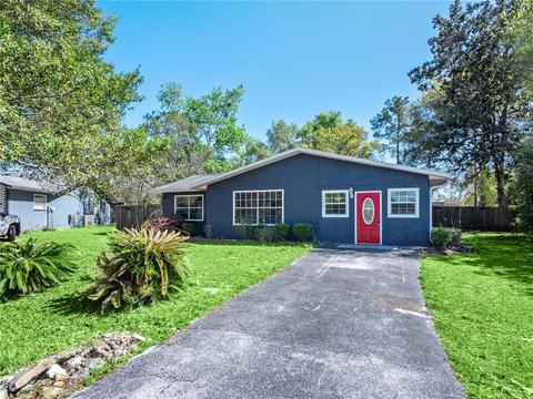 9329 Pine Ln, Ocala, FL 34472 photo 1